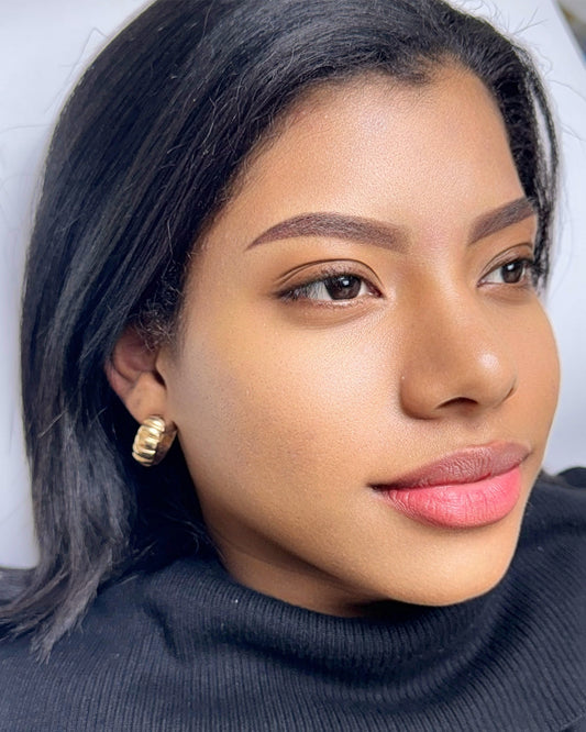 Eyebrow micropigmentation