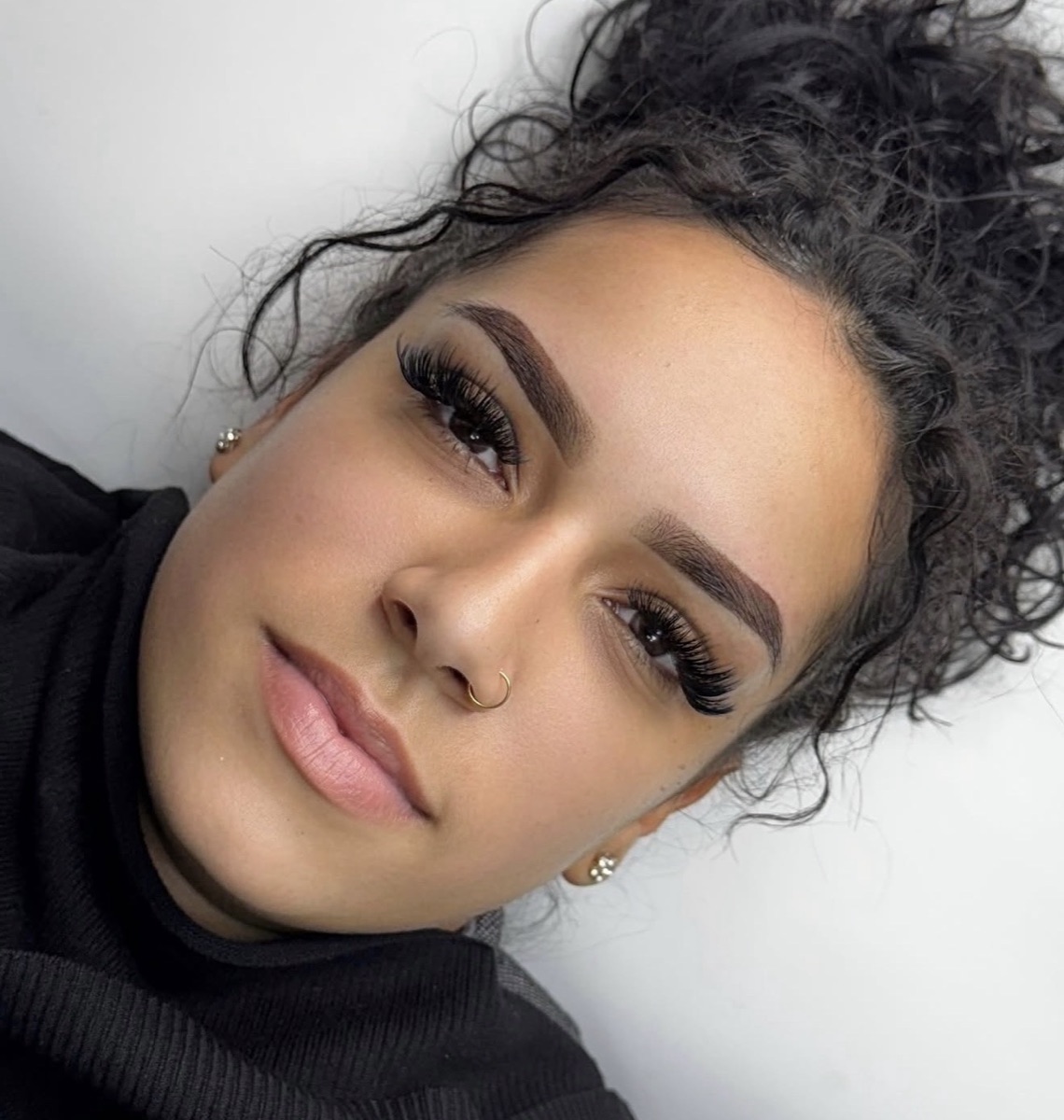 Powder Brows en Gold Studio, Allentown, PA